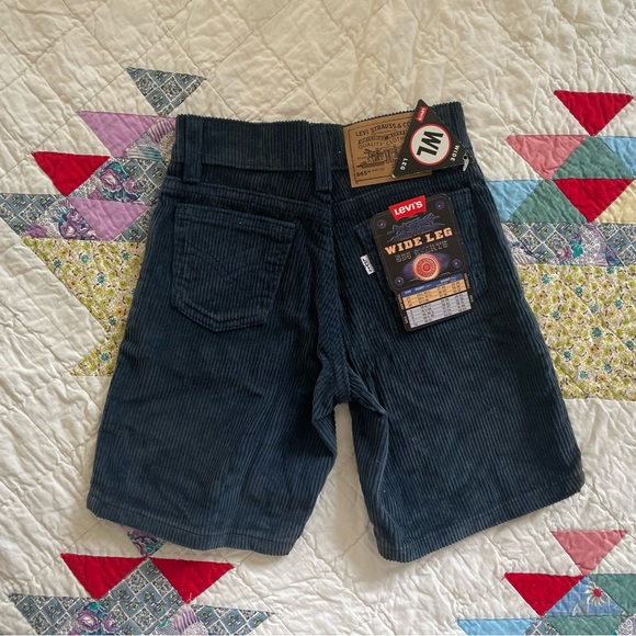 Levi's Other - NWT DEADSTOCK vintage Levi’s 565 wide leg shorts corduroy blue 4